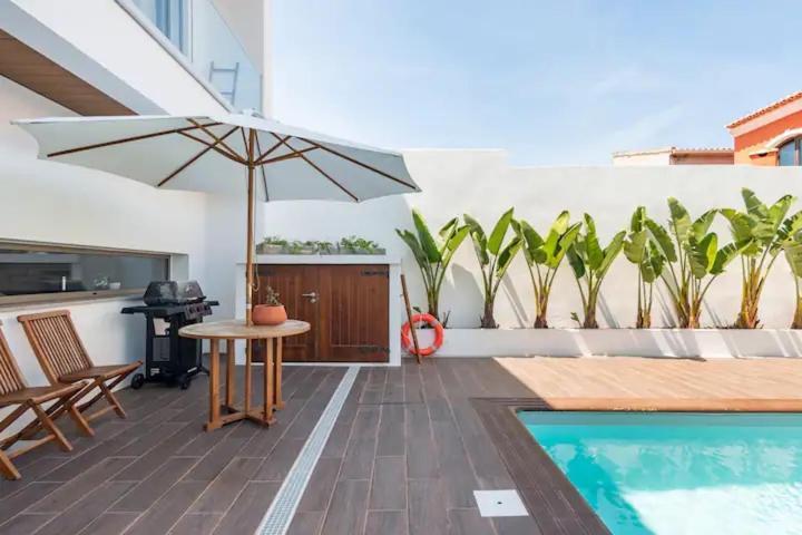 Baleal Surf Ranch Hotel Ferrel  Exterior photo