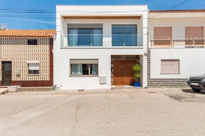 Baleal Surf Ranch Hotel Ferrel  Exterior photo