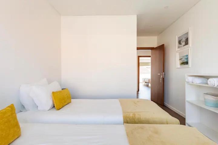 Baleal Surf Ranch Hotel Ferrel  Exterior photo